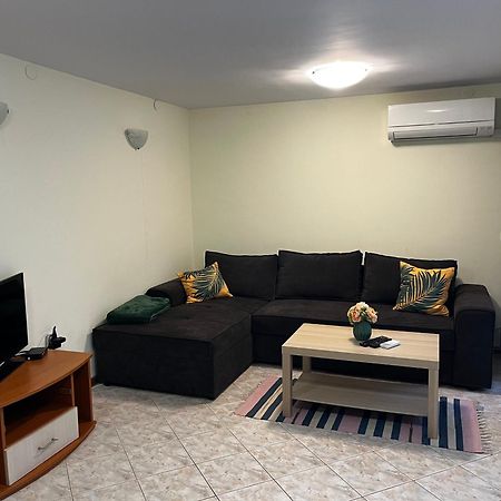 Green Central Apartment Varna Exterior foto